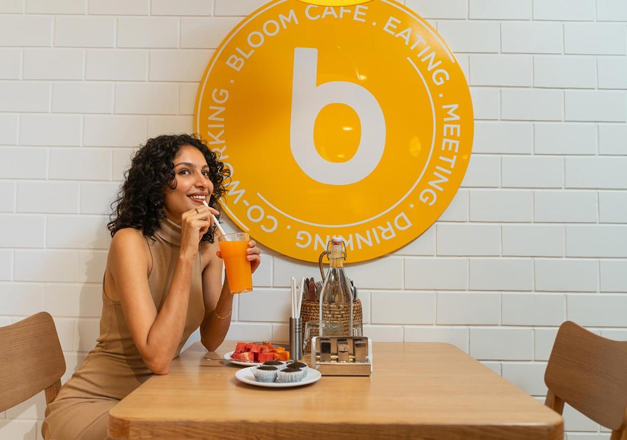 Bloom Hotel - Jayanagar バンガロール エクステリア 写真